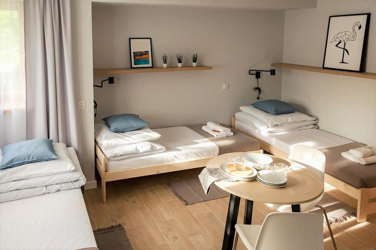 Apart Hostel S8 Blizne Jasinskiego Dış mekan fotoğraf