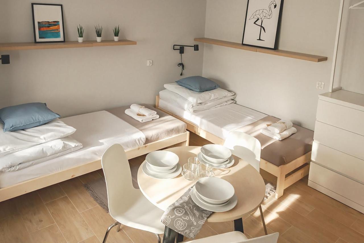 Apart Hostel S8 Blizne Jasinskiego Dış mekan fotoğraf