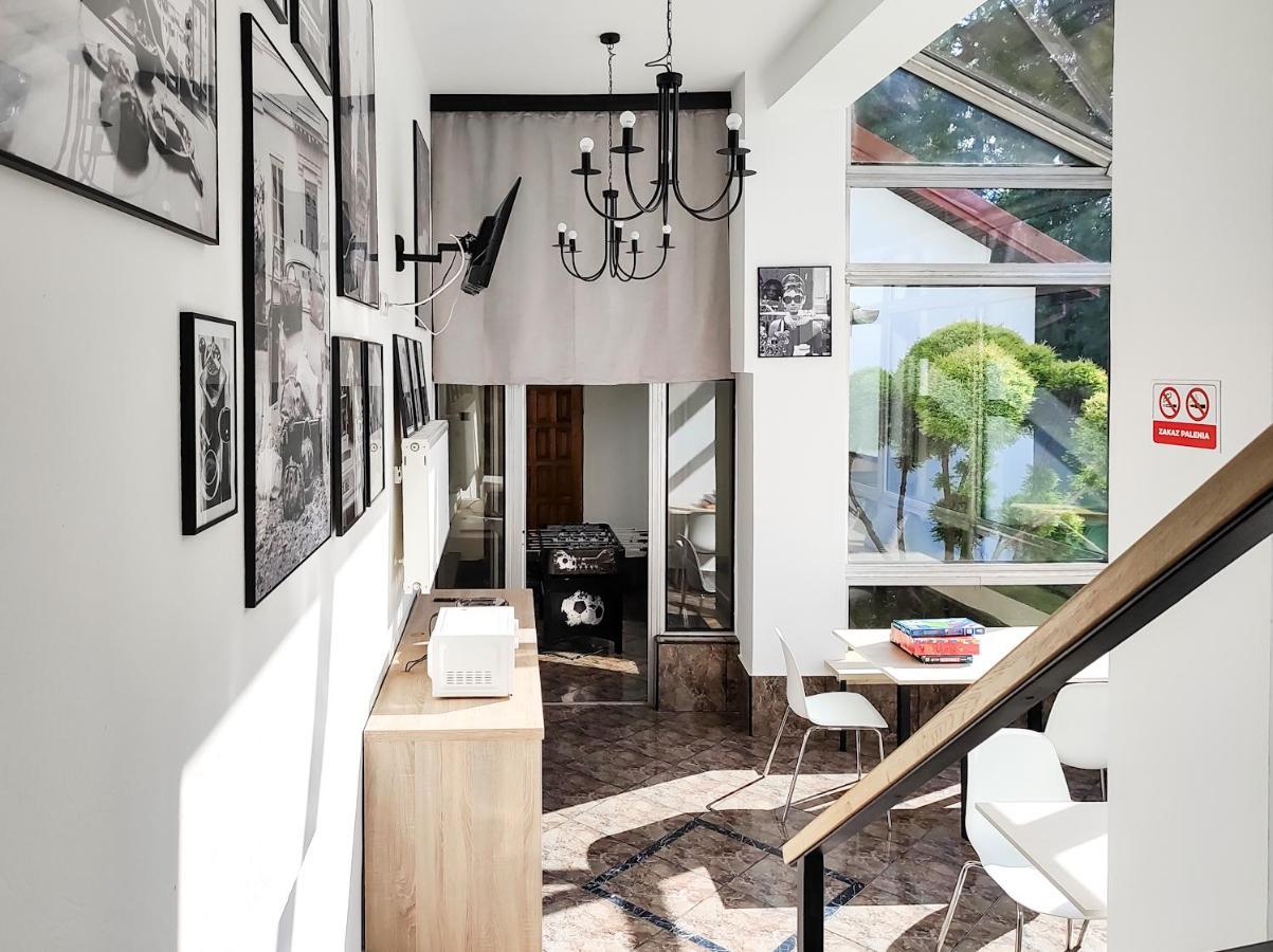 Apart Hostel S8 Blizne Jasinskiego Dış mekan fotoğraf