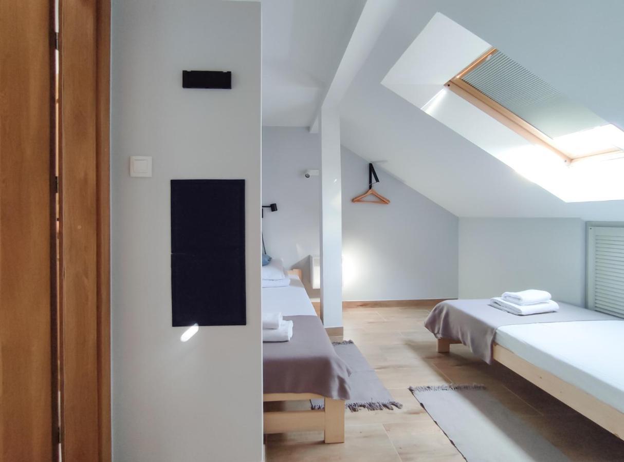 Apart Hostel S8 Blizne Jasinskiego Dış mekan fotoğraf